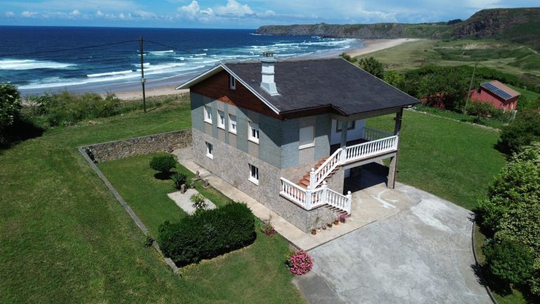 Casa en Verdicio – Bañugues – Cabo Peña en Área de Gozón